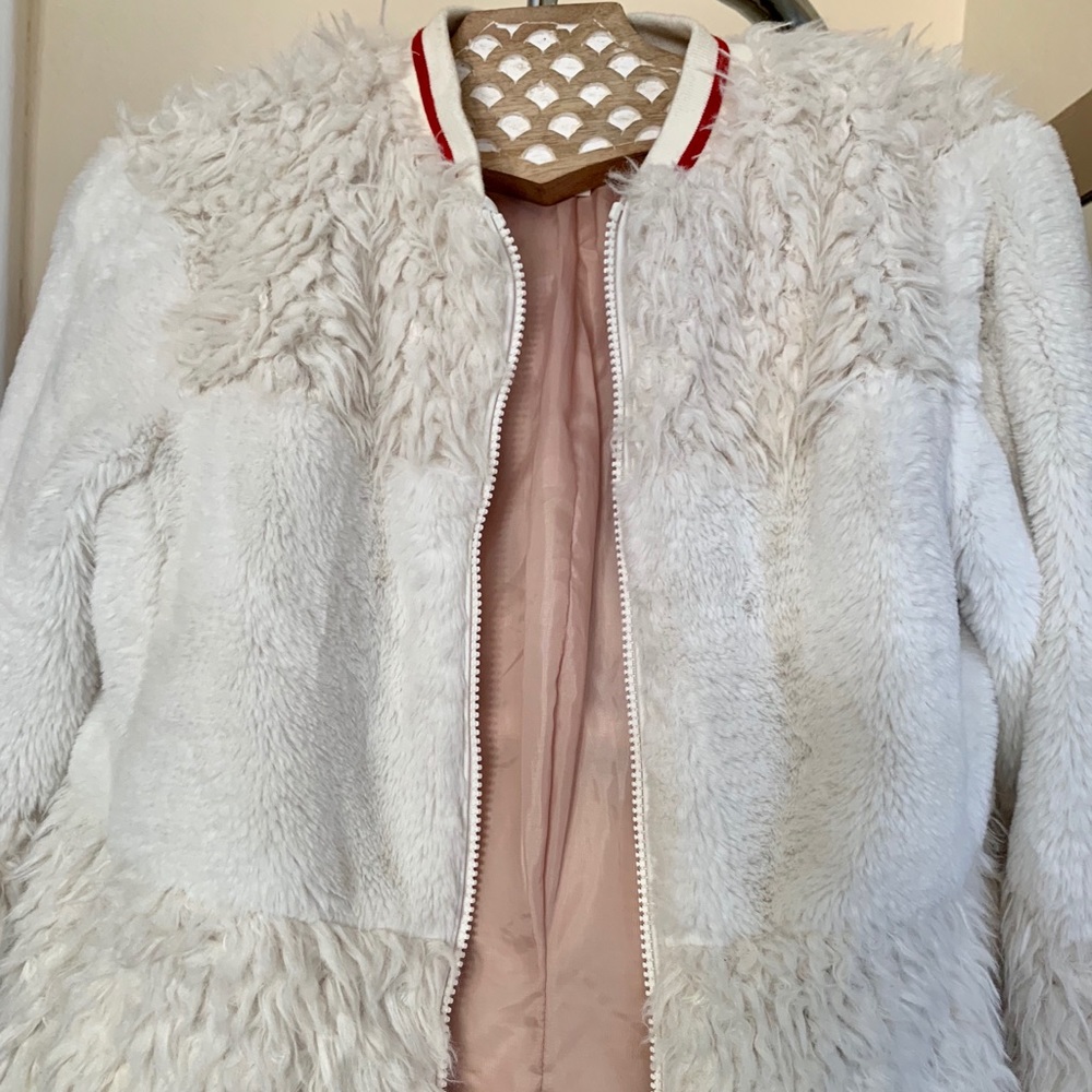 Treasure & Bond furry lightweight spring jacket